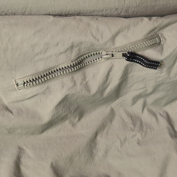 Men's Cabela's khaki full zip coat size medium - Picture 4 of 10